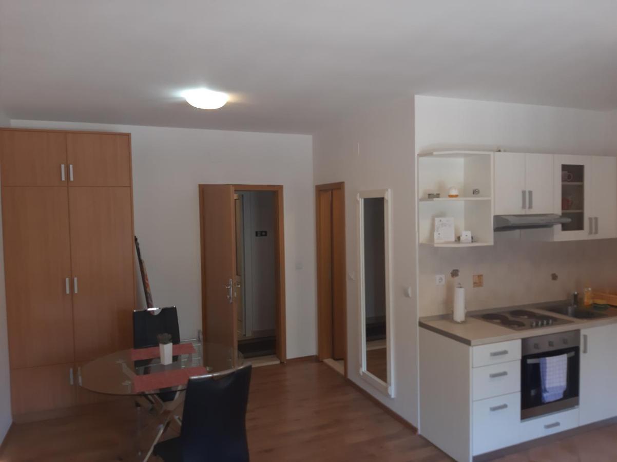 Apartment Toni *