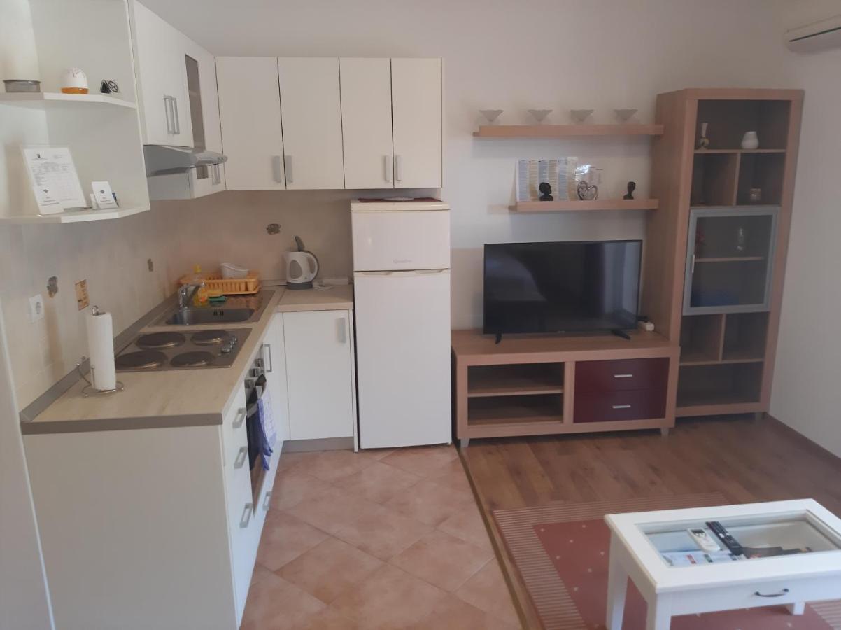 Apartment Toni *