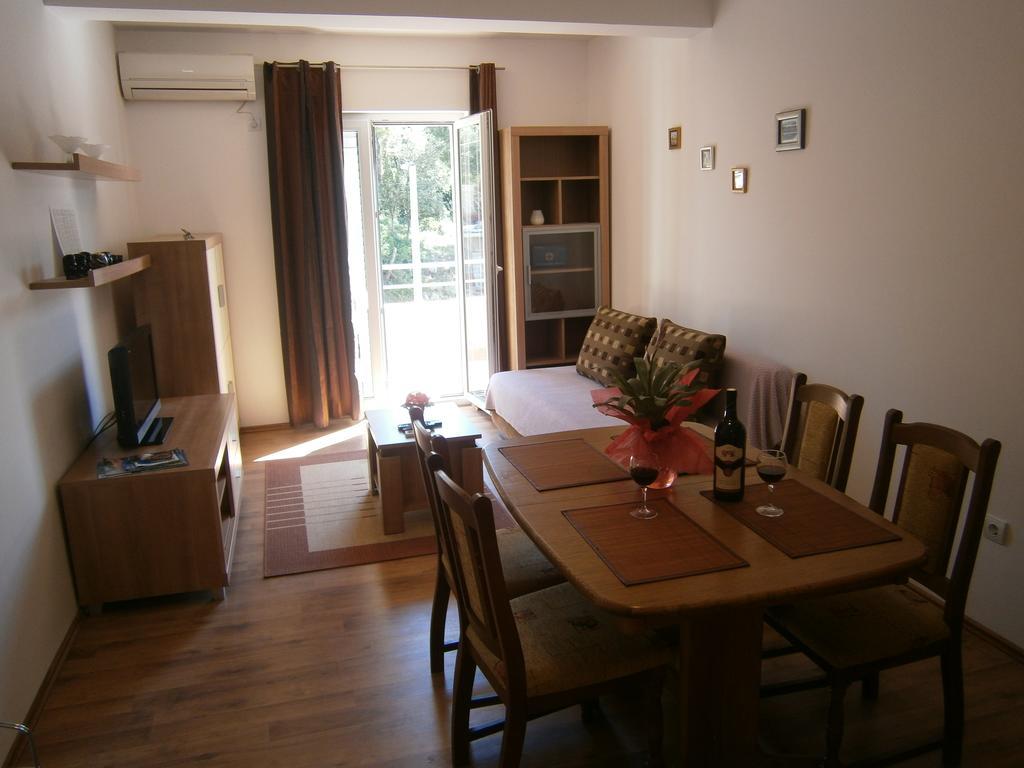 Apartment Toni Mlini